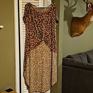 Hi/Low Cheetah Print Top